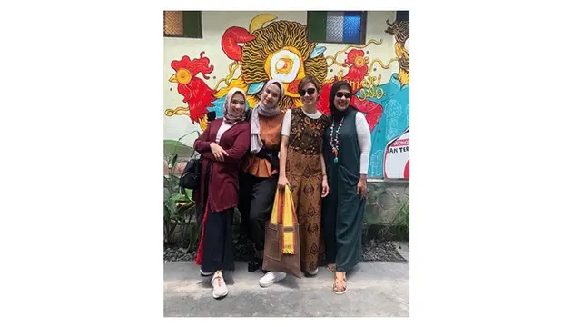 7 Potret Najwa Shihab dan Saudara Perempuannya, Cantik dan Sukses