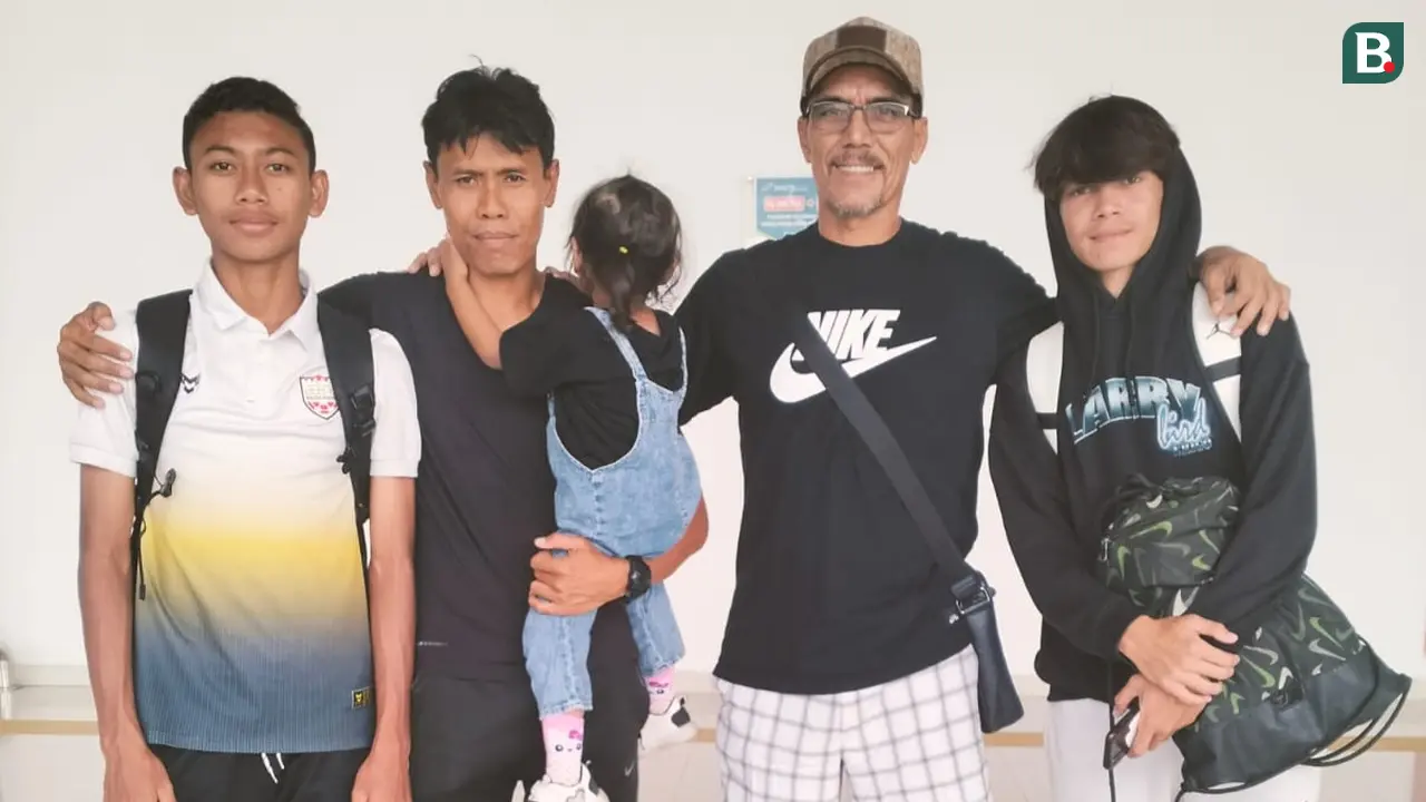 Daniel Alfrido dan Dodok Anang Zuanto foto bersama Erick Ibrahim serta Tristan Raissa
