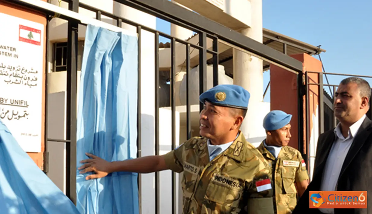 Citizen6, Lebanon: Mesin penyaringan air ini merupakan bantuan dari UNIFIL melalui Indobatt, atas permintaan warga Frun yang disampaikan kepada staf CIMIC Indobatt untuk mendapat realisasi langsung dari CIMIC Seceast UNIFIL. (Pengirim: Badarudin Bakri)