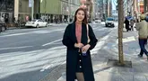 Aaliyah Massaid tampak menikmati liburannya di Jepang bersama teman-temannya.  Bahkan penampilannya saat berada di Negeri Sakura pun tak luput dari perhatian.  (Liputan6.com/IG/@aaliyah.masssaid)