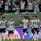 Selebrasi pemain Argentina usai Messi menjebol gawang Australia (AFP)