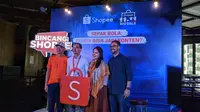 Shopee selaku sponsor utama Liga 1 2019 membuat diskusi bertajuk "Bincang Shopee" di Holywings Epicentrum, Jakarta Selatan, Kamis (31/10/2019). (Bola.com/Muhammad Adiyaksa).