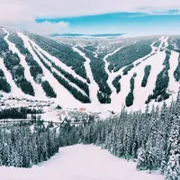 Sun Peaks Resort, Sun Peaks, Kanada | unsplash.com/@ameliasp8