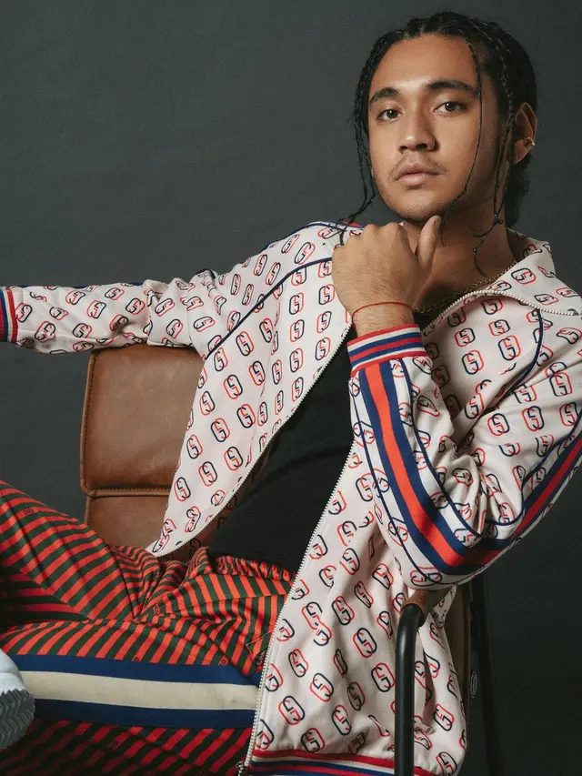 Gaya Pemotretan Terbaru Giorgino Abraham, Tampil Macho. (Sumber: Instagram/winstongomez)