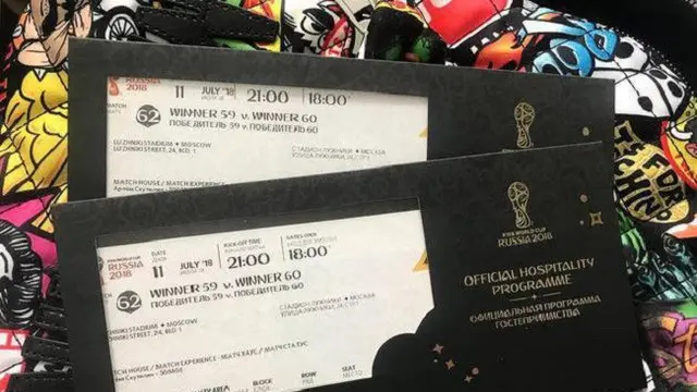 Begini Gaya Via Vallen Saat Nonton Piala Dunia ke Rusia