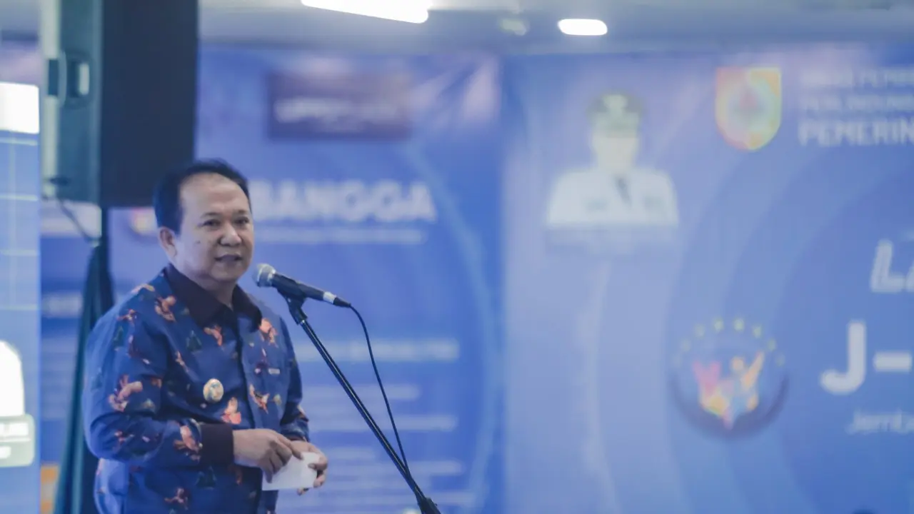 Bupati Jember Hendy Siswanto memberikan pengarahan saat peluncuran J-Bangga. (Istimewa)