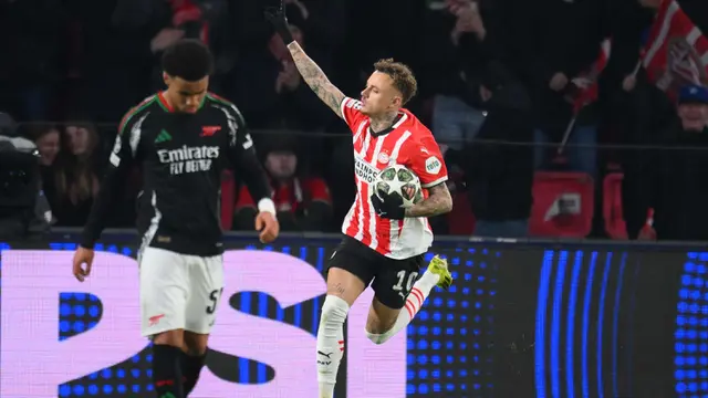 Arsenal Cukur PSV Eindhoven 7-1