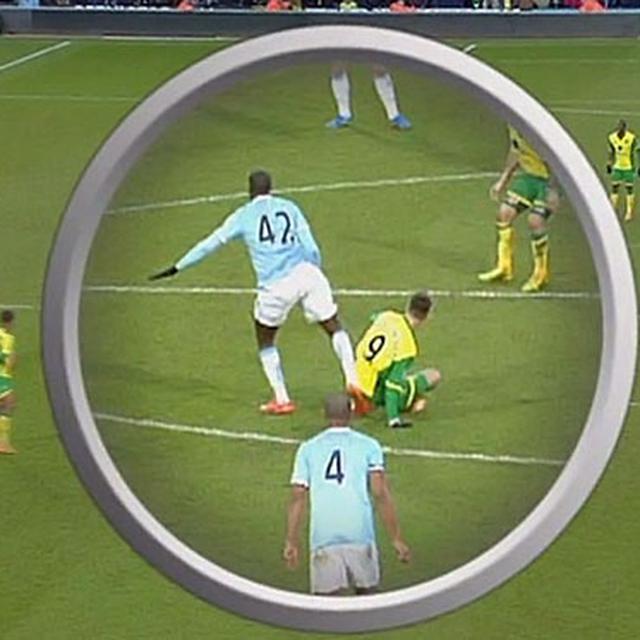 Yaya Toure Tendang Punggung Fa Siap Selidiki Bola Liputan6 Com
