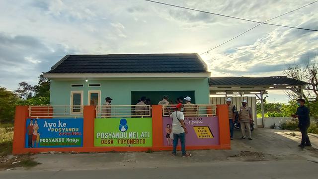 Rumah Isolasi Mandiri Di Posko PPKM. (Selasa, 15/06/2021). (Liputan6.com/Yandhi Deslatama.