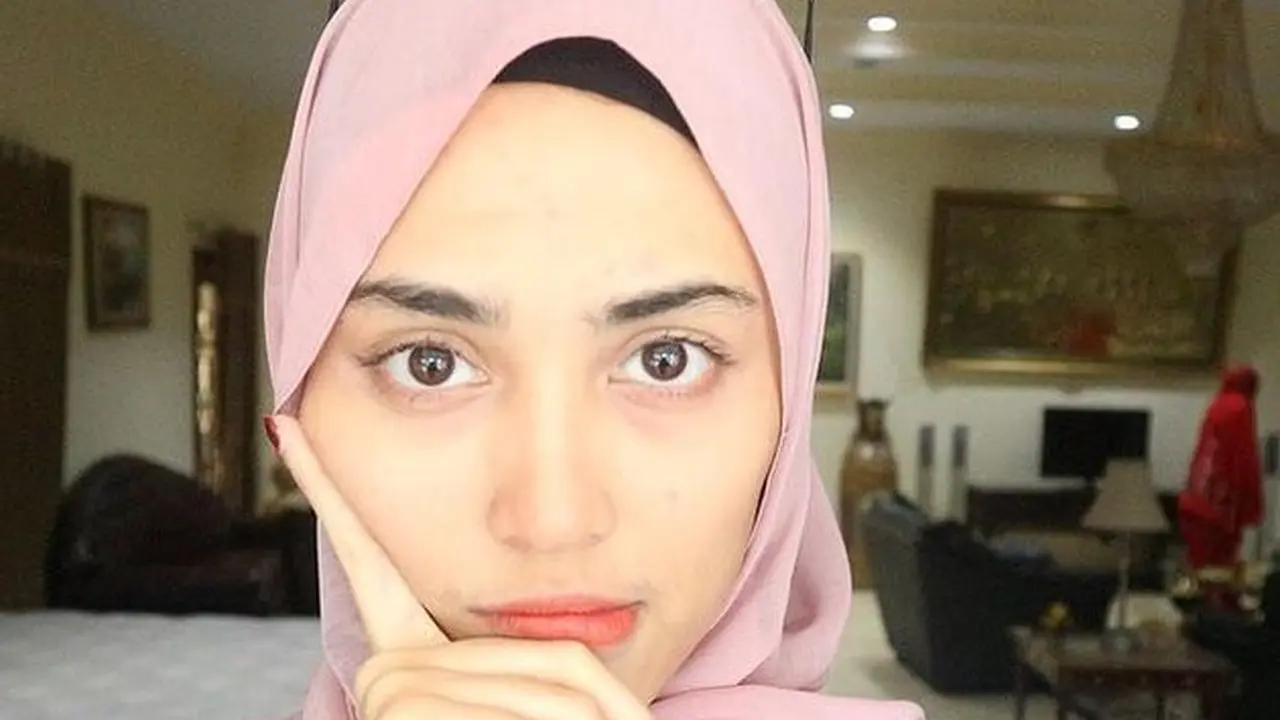 Amira Nazelia Putri Hengky Tornando