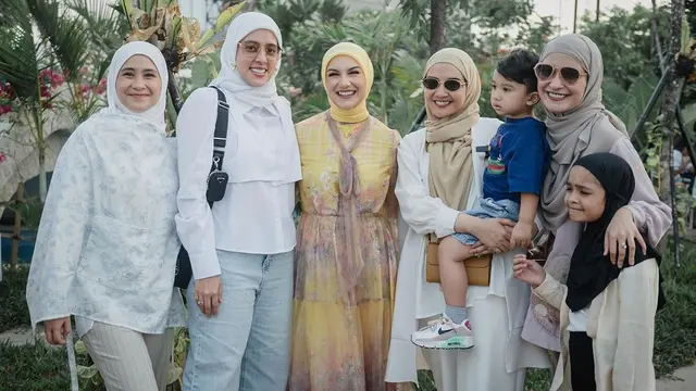 8 Momen Ulang Tahun Air Rumi Anak Irish Bella, Meriah Tanpa Ammar Zoni