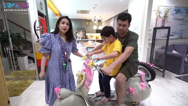 Sama-sama Ultah, Ini 7 Momen Nagita Slavina Beri Kejutan untuk Raffi Ahmad