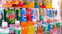 Pemerintah tengah mengkaji pengenaan cukai bagi minuman berpemanis dengan kisaran harga Rp 1.000-Rp 3.000.
