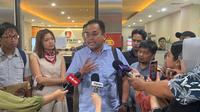 Pemimpin Redaksi Tempo Setri Yasra melaporkan peristiwa&nbsp;teror kepala babi&nbsp;terhadap salah seorang wartawannya, Jumat (21/3/2025). (Merdeka.com/Nur Habibie)