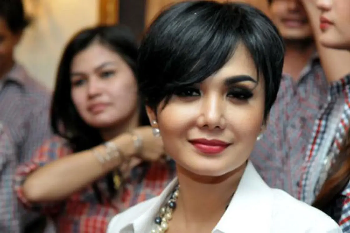Yuni Shara