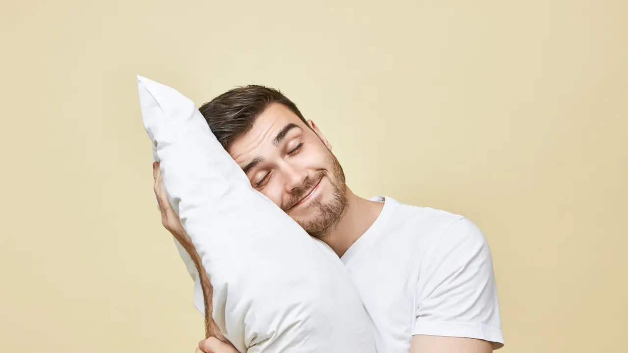 Ilustrasi tidur (Sumber: Freepik)