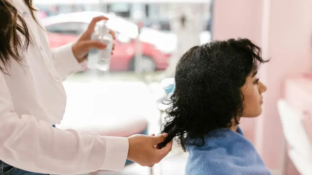 Serba-serbi Tes Porositas Rambut, Apa Saja? (pexels.com/RDNE Stock Project)