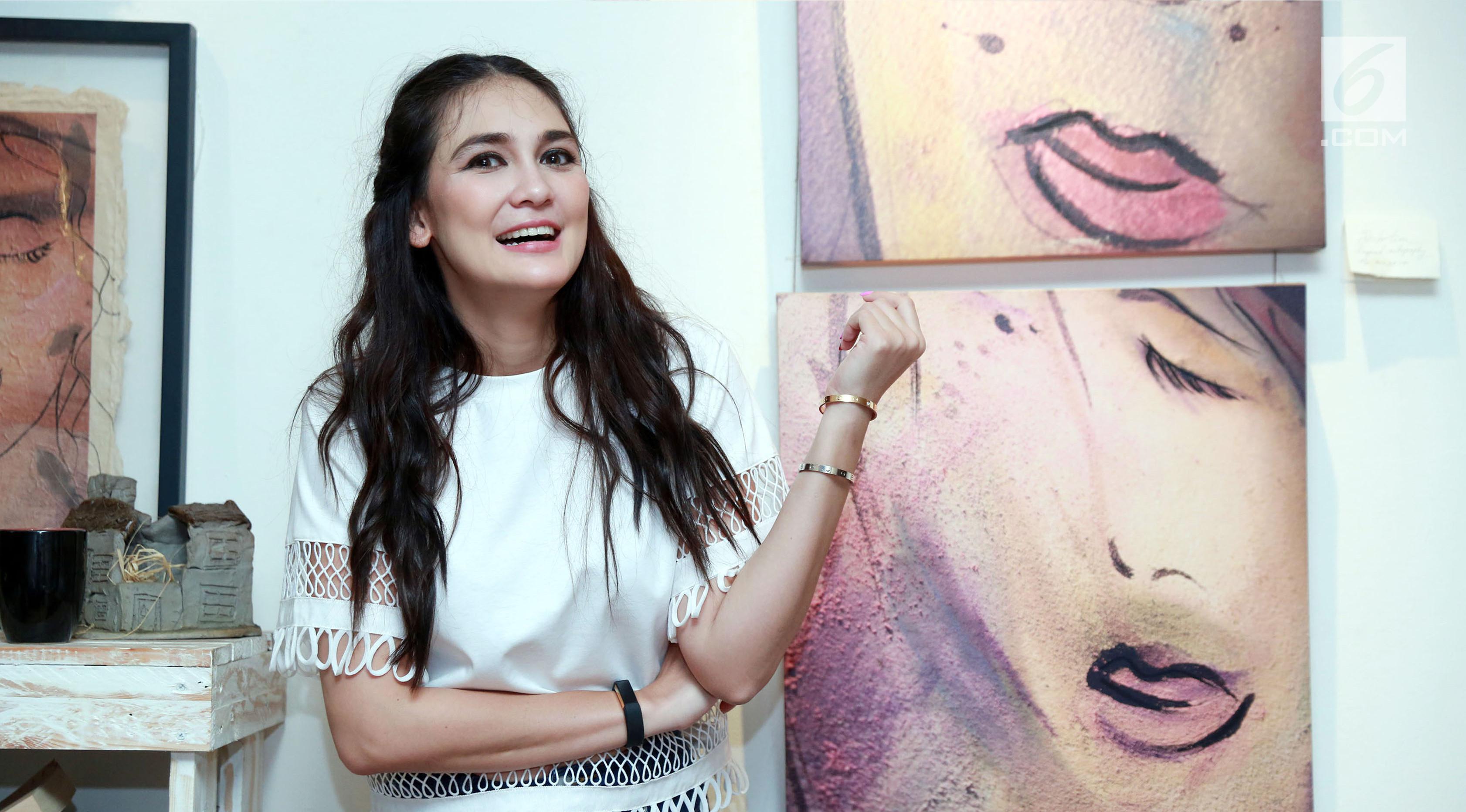 Aktris Luna Maya  (Liputan6.com/Herman Zakharia)