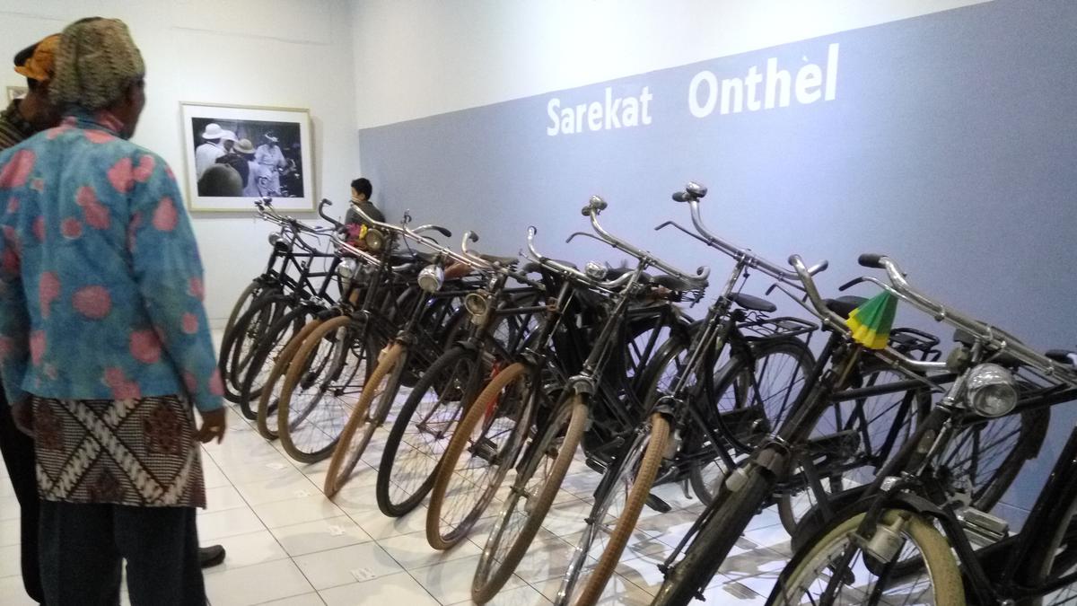 Menilik Sepeda Onthel Langka dan Tertua di Yogyakarta