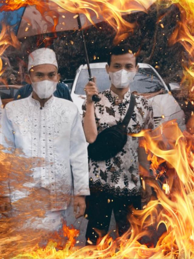 Pria Ini Minta Foto Detik-detik Pernikahannya Diedit, 6 Hasilnya Kocak Banget