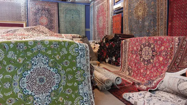 Makna Spiritual dan Keindahan Abstrak di Balik Setiap Helai Permadani Persia