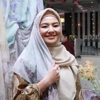 Eriska Rein Berhijab (Deki Prayoga/Dream.co.id)