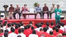 Presiden Jokowi saat Peluncuran Program Penguatan Pendidikan Pancasila di Istana Bogor, Jawa Barat, Sabtu (12/8). Program ini merupakan kerja sama UKP Pancasila dengan Kementerian Riset, Teknologi, dan Pendidikan Tinggi. (Liputan6.com/Angga Yuniar)