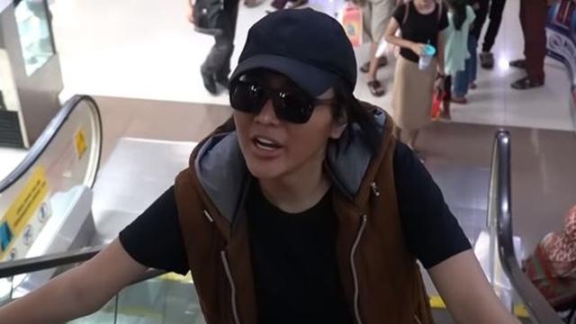 Biasa Tampil Feminin, Ini 6 Potret Lucinta Luna Dandan Jadi Pria Macho