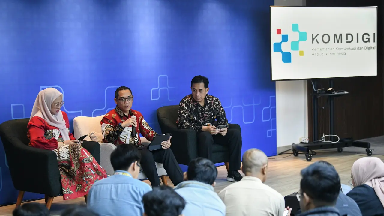 Alexander Sabar, Dirjen Komdigi