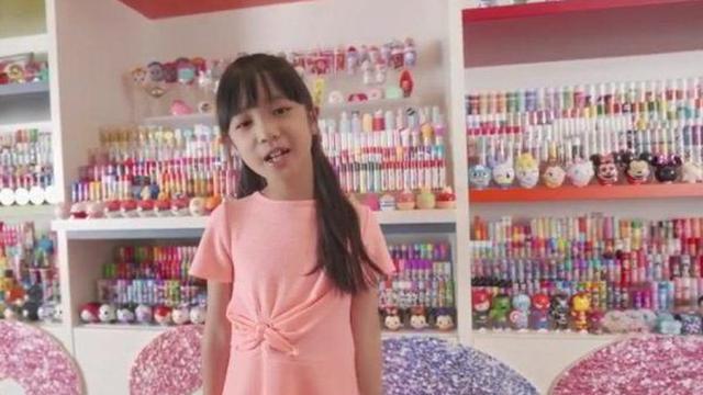 Jadi Pengumpul Lip Balm Terbanyak di Dunia, Koleksi Bocah 6 Tahun Ini Bikin Melogo