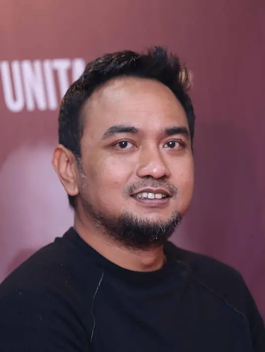 Dalam album barunya, Bebi berkolaborasi dengan penyanyi berbakat jebolan ajang pencarian bakat, Judika. Ia berkolaborasi dalam lagu Oxygen. (Nurwahyunan/Bintang.com)