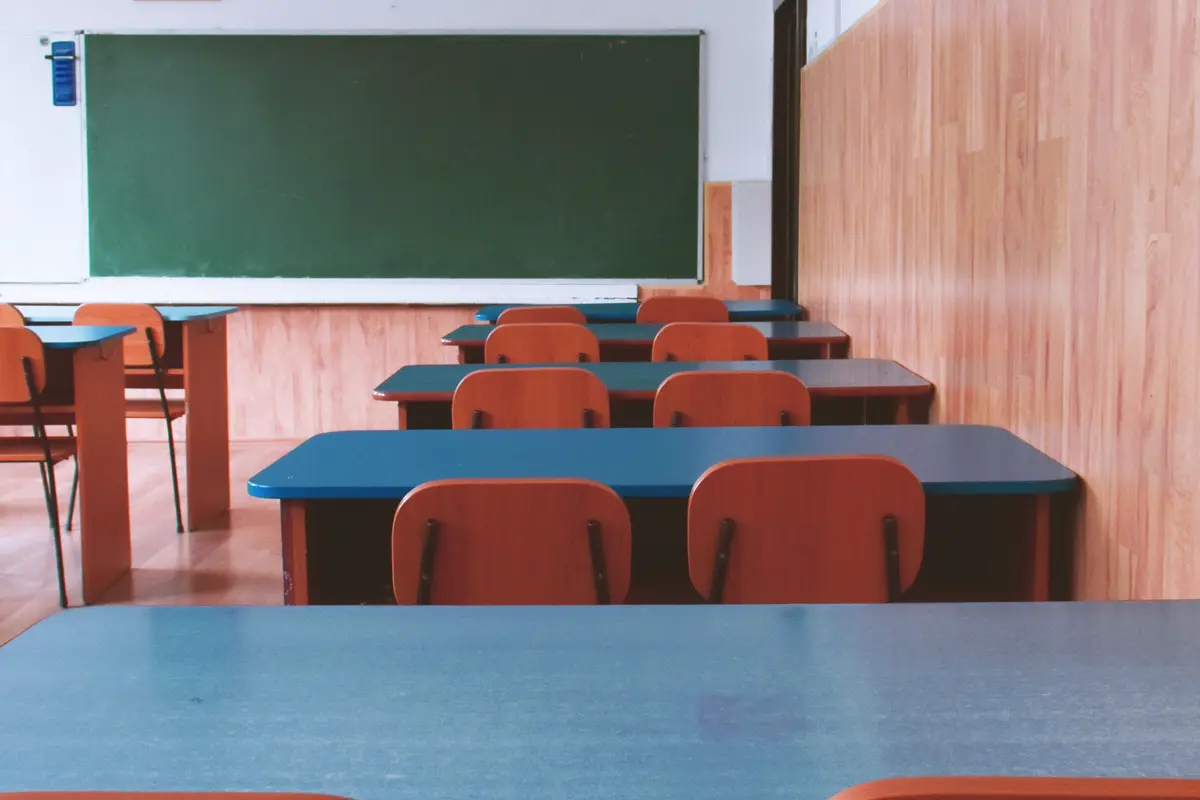 Perusahan Furnitur di AS Ciptakan Meja Sekolah Anti Peluru, Buntut Kasus Penembakan Massal