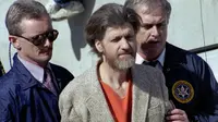 Theodore Kaczynski ditangkap di Montana, Amerika Serikat pada 3 April 1996 (AP).