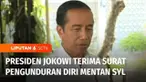 Sebanyak sembilan orang anggota keluarga Syahrul Yasin Limpo dan pejabat Kementerian Pertanian dicekal Komisi Pemberantasan Korupsi. Sementara itu, Presiden Joko Widodo mengatakan sudah menerima dan menandatangani surat pengunduran diri Syahrul Yasin...