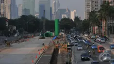 Mimpi warga Jakarta memiliki alat transportasi massal yang aman dan nyaman bakal segera terwujud, Jakarta (2/9) (Liputan6.com/Johan Tallo)