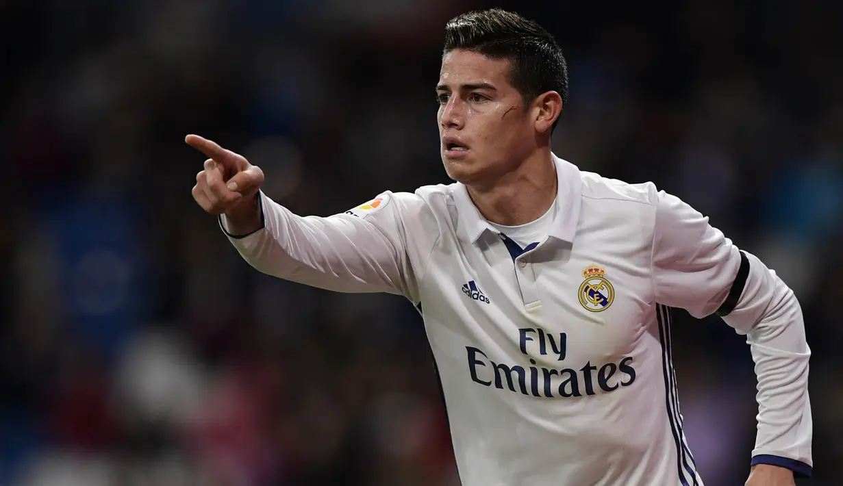 3. James Rodriguez (Real Madrid) - The Blues ingin merekrut gelandang 25 tahun ini untuk memperkuat lini tengah. Antonio Conte diklaim menyukai gaya permainan pesepak bola Kolombia itu sejak masih berkarier di AS Monaco. (AFP/Javier Soriano)