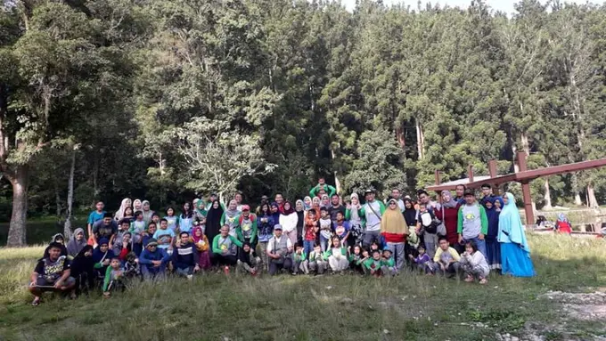 Komunitas Kemah Keluarga Indonesia: Ajak Anak Mengeksplorasi Alam
