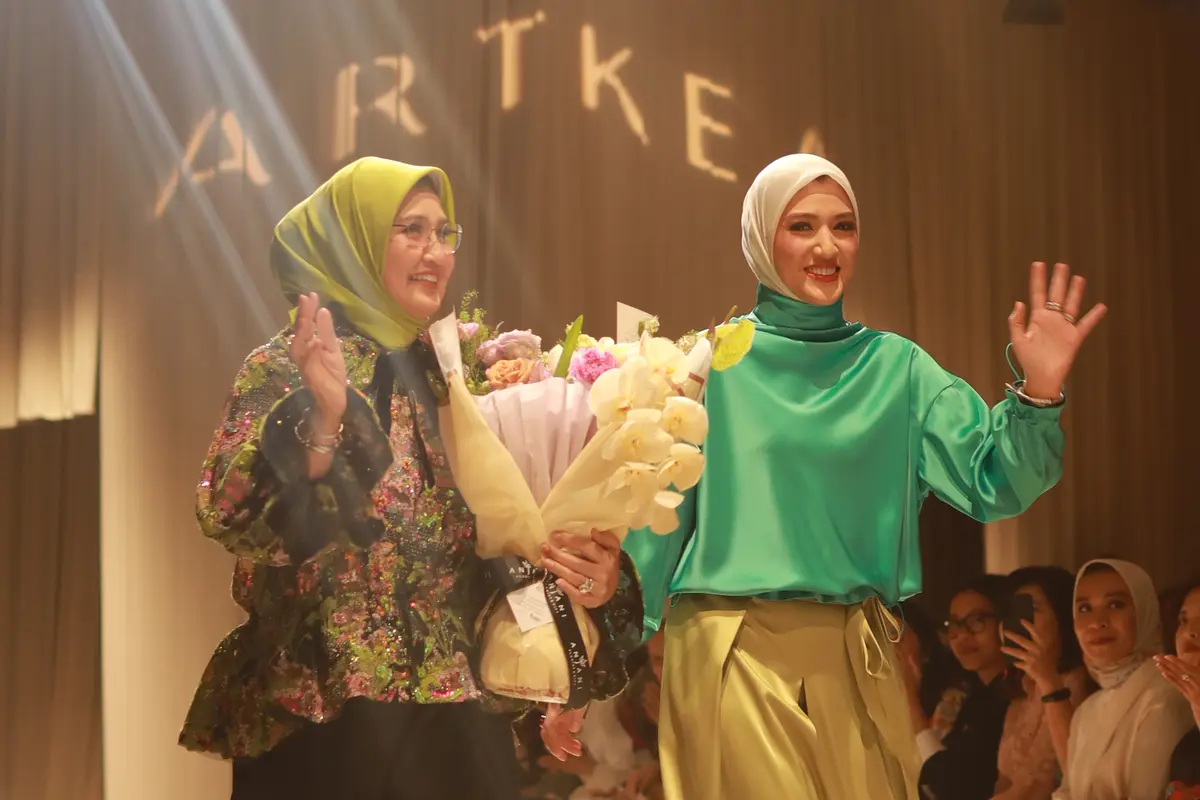 Tini Sardadi dan Atya Sardadi