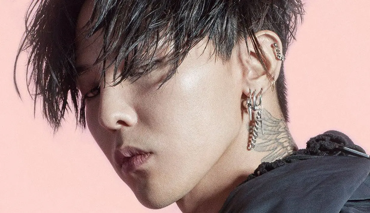 "Seperti musim semi datang setelah musim dingin beakhir, aku harap semua orang akan tetap sehat saat itu tiba. Kita akan bertemu lagi segera," ujarnya. (Foto: Allkpop.com)