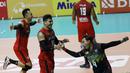 Para pemain Palembang Bank Sumsel Babel melakukan selebrasi saat melawan Bogor LavAni pada laga PLN Mobile Proliga 2022 di Padepokan Voli Jenderal Polisi Kunarto, Sentul, Sabtu (29/1/2022). (Bola.com/M Iqbal Ichsan)