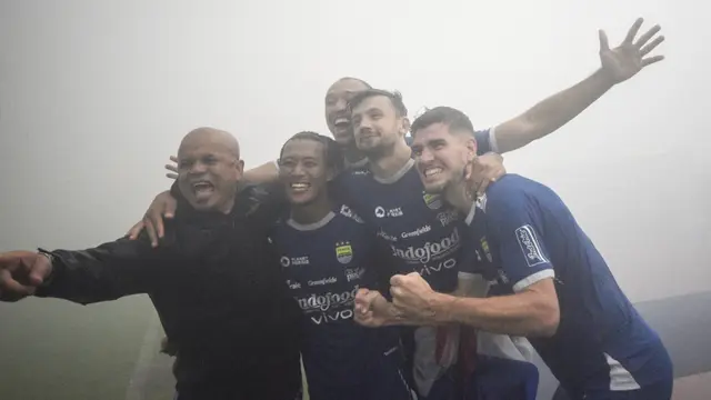 Sah, Persib Bandung Tutup BRI Liga 1 Indonesia 2024-2025 dengan Status Juara