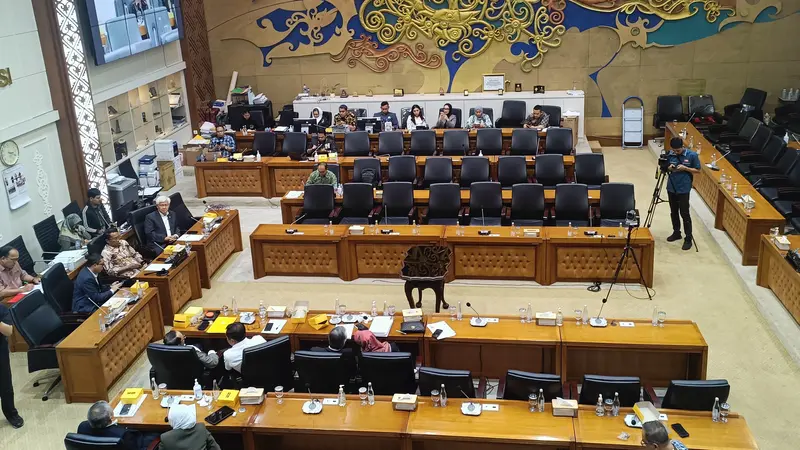 Baleg menyetujui Rancangan Undang-Undang tentang perubahan atas UU nomor 19 tahun 2006 tentang Dewan Pertimbangan Presiden (Wantimpres) menjadi RUU inisiatif DPR.