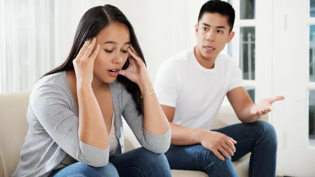 Pasangan Manipulatif? Kenali 4 Tanda Ini Sebelum Hati Terluka!