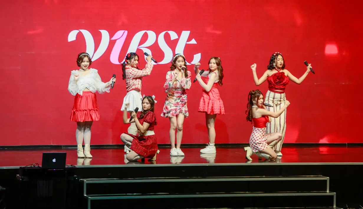 Konser UN1VERSARY: The Show UN1TY [Foto/Bambang E. Ros]