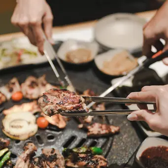 Menikmati Dakdo Experience sebagai pengalaman baru menyantap Korean BBQ (Palgakdo)