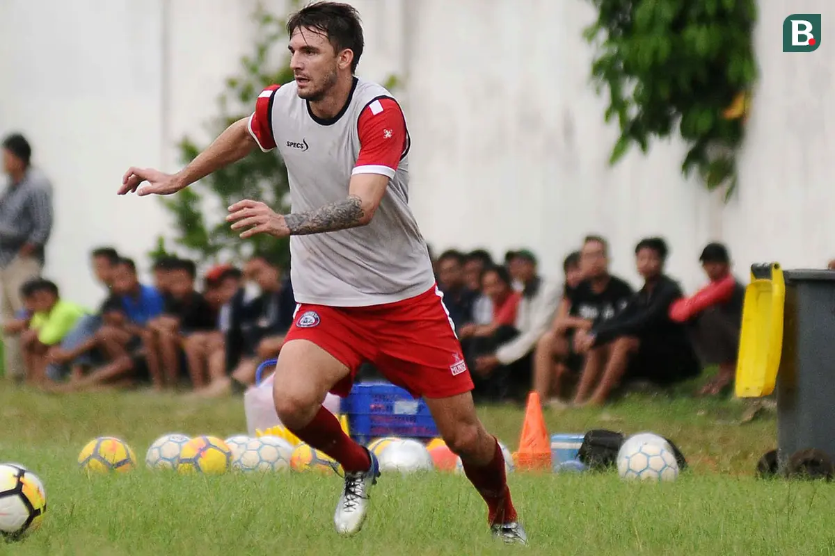 Pavel Smolyachenko (Arema)