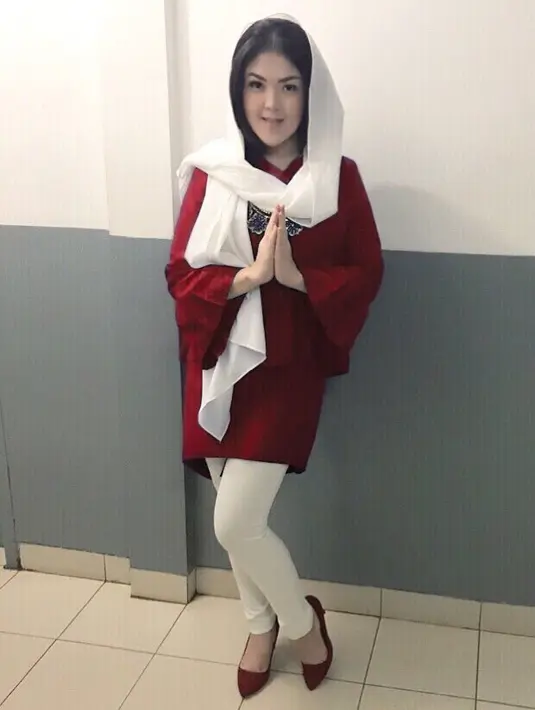 (Instagram/tinatoon101)