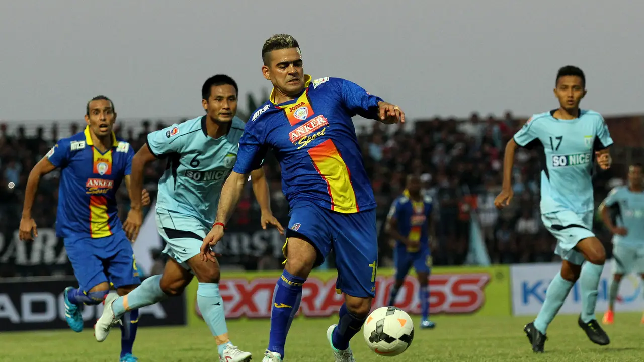 Cristian Gonzales