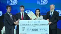 Koordinator Youth Sanitation Concern Iffah Rachmi menerima penghargaan Kyoto World Water Grand Prize 2024. (Foto: Istimewa)