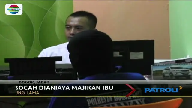 Seorang bocah berusia sebelas tahun di Kota Bogor Jawa Barat diduga dianiaya majikan tempat orang tuanya bekerja. 